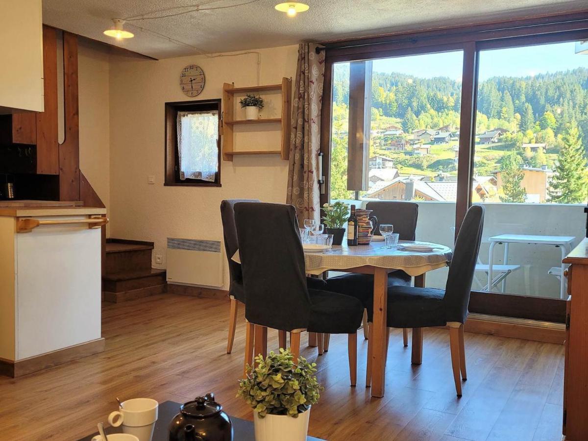 Duplex 3 Pieces Aux Gets, Proche Pistes Avec Parking Et Wifi - Fr-1-598-23 Apartment Les Gets Bagian luar foto